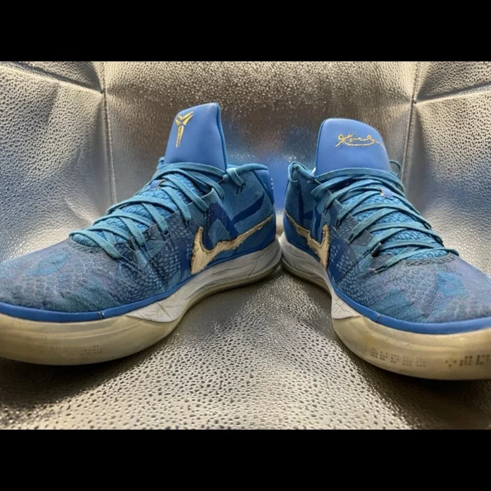 RARE 🚀 Size 11.5 - Nike Kobe AD Mid‎ Demar Derozan PE Blue AQ2721-900